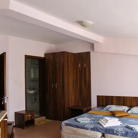 Sunny House Family Complex Apart-hotel 3*