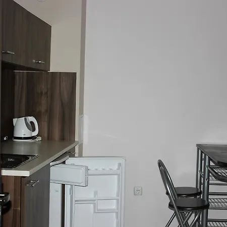 Sunny House Family Complex Apart-hotel 3*