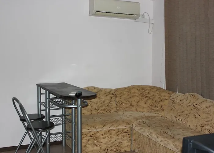 Sunny House Family Complex 3* 네세부르