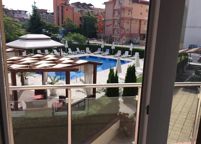 Lejlighedshotel Sunny House Family Complex