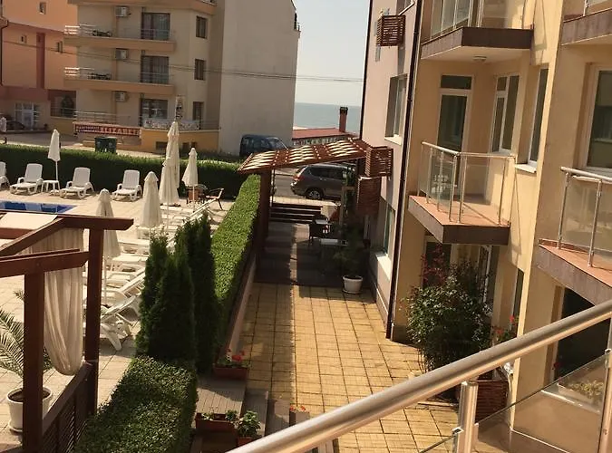 Lejlighedshotel Sunny House Family Complex