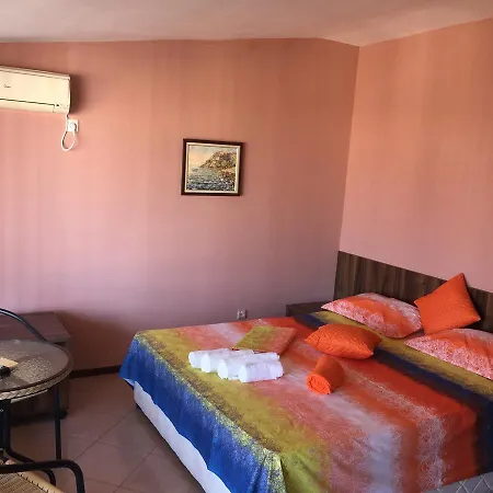 Sunny House Family Complex Apart Otel