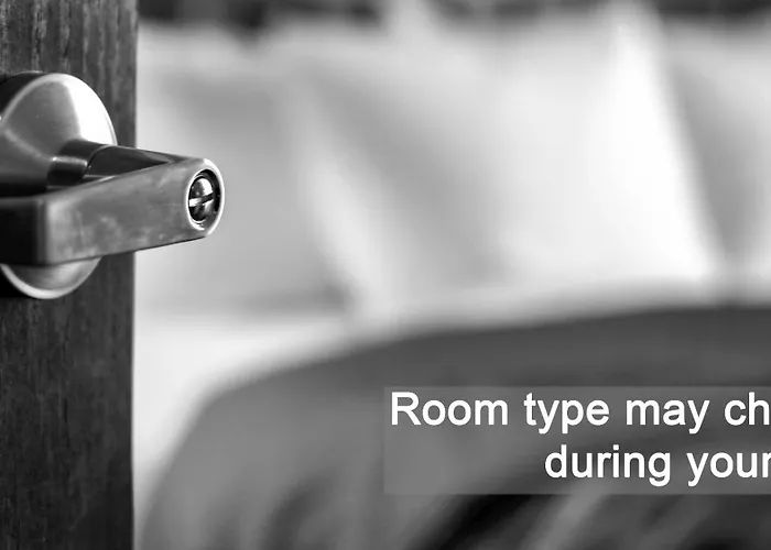 Sunny House Family Complex 3*