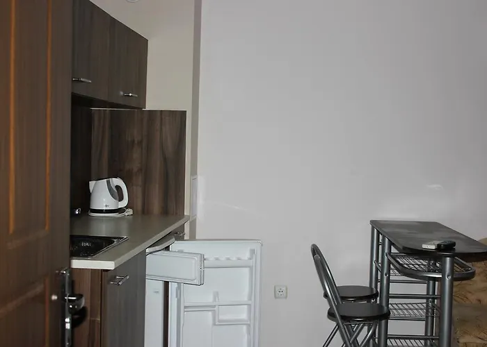 Sunny House Family Complex 公寓式酒店 3*