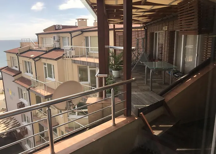 公寓式酒店 Sunny House Family Complex 内塞伯尔